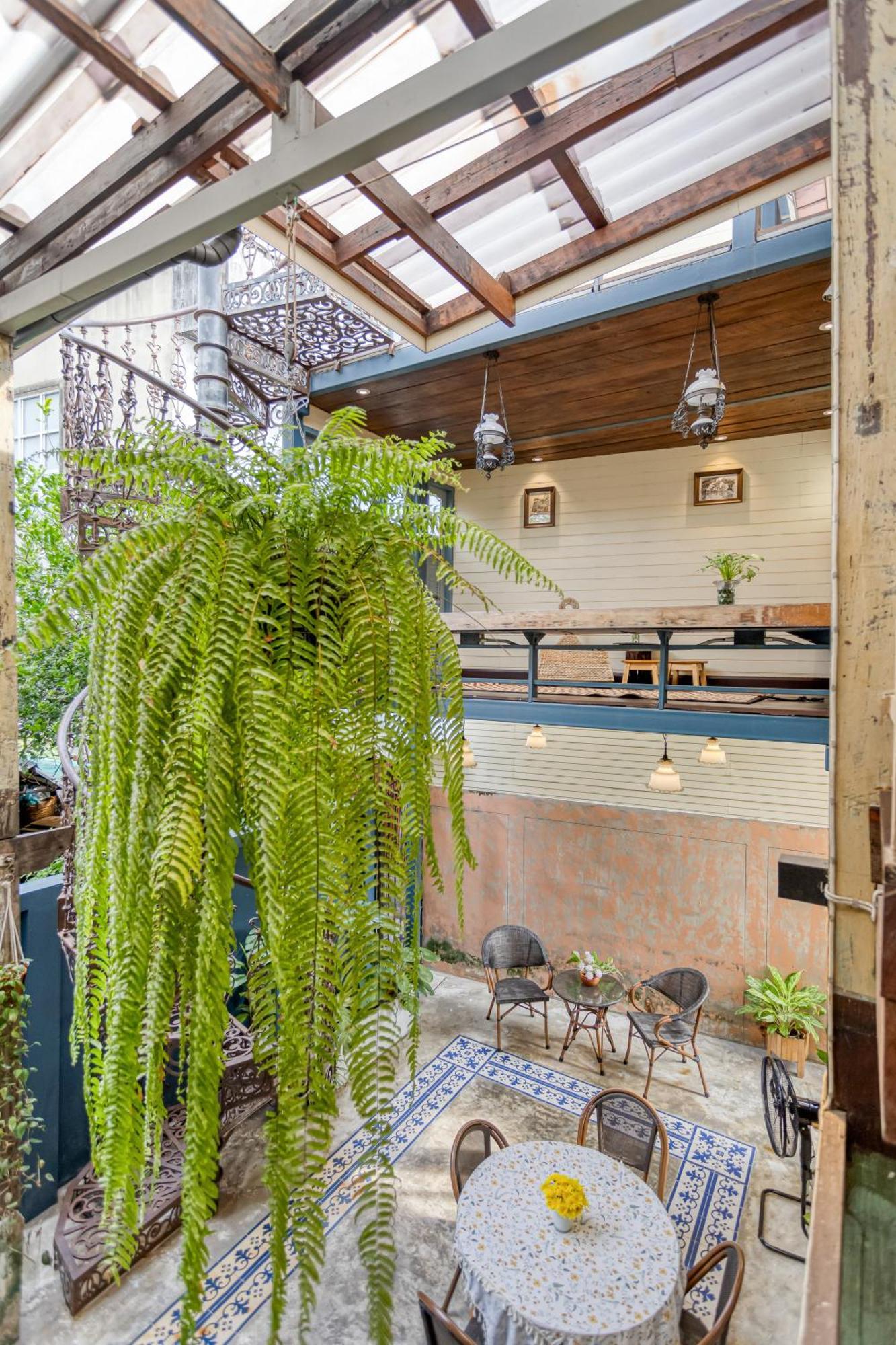Priya Boutique House Panzió Bangkok Kültér fotó