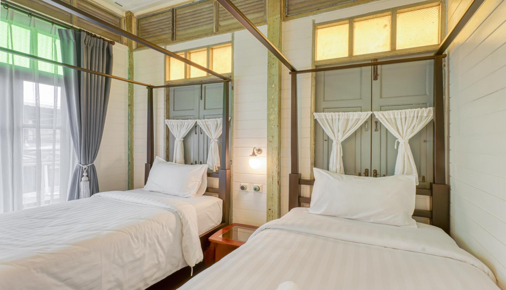 Priya Boutique House Panzió Bangkok Kültér fotó